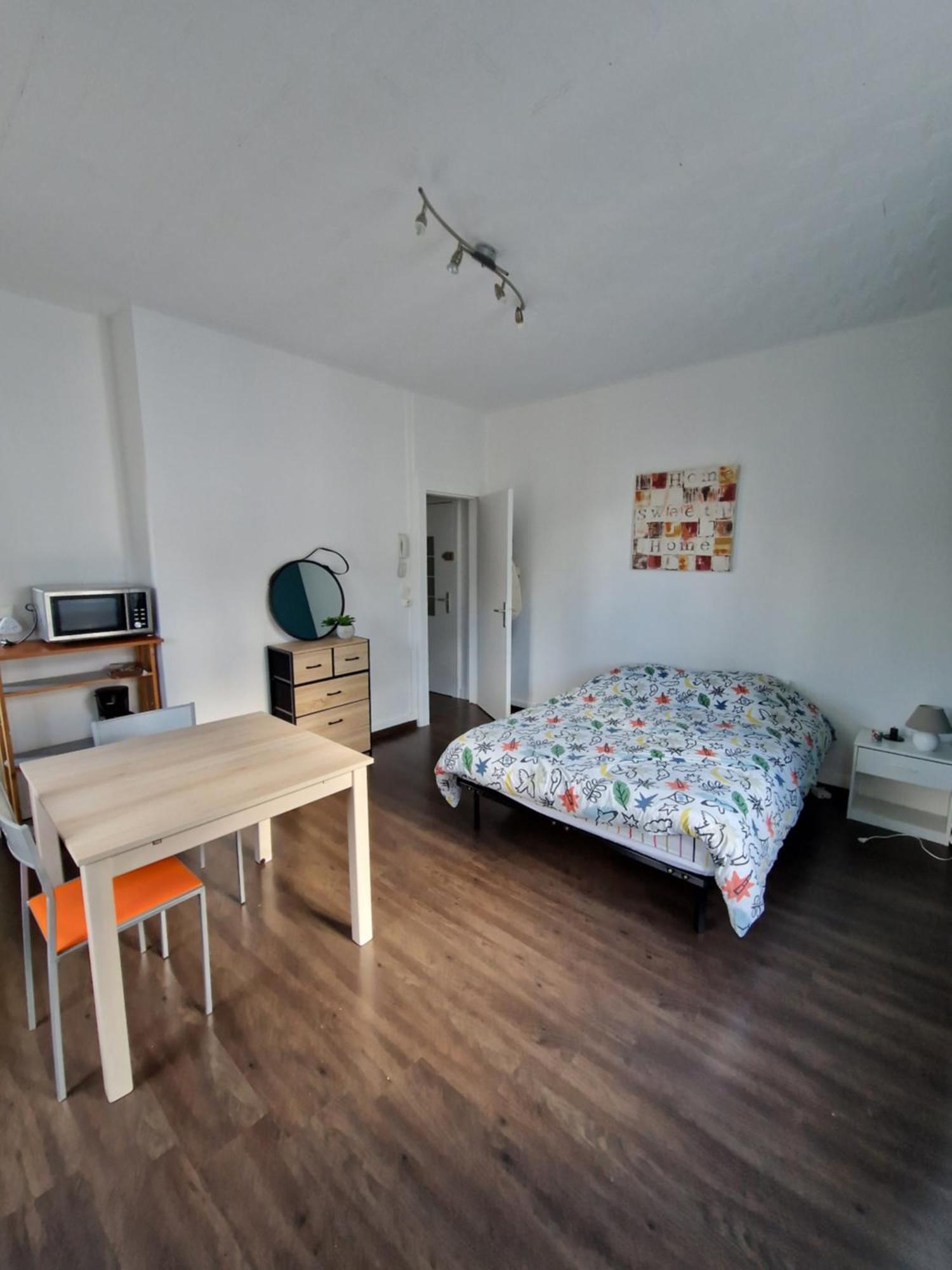 Studio Proche Rectorat Et Theatre De L'Union Limoges Eksteriør bilde